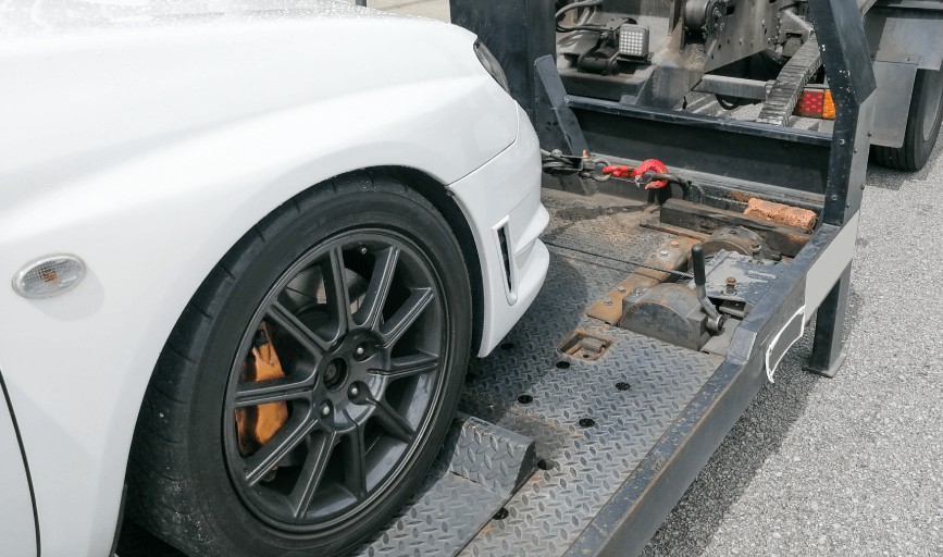 24 HOURS TOWING/p>